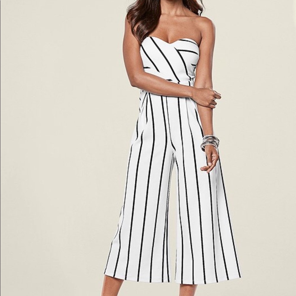 Striped jumpsuit!
